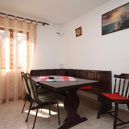 Apartments By The Sea Basina, Hvar - 8749 Vrbanj Chambre photo